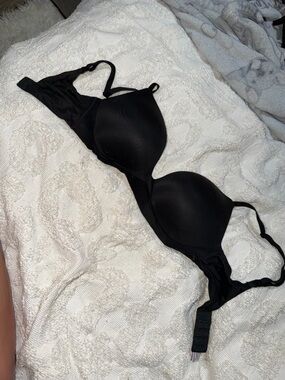 Everyday Smooth Black T-Shirt Bra - Women Intimates